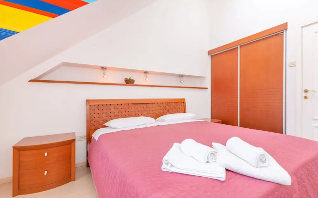 Apartment Bona Palace