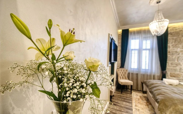 Riva Palace - design rooms