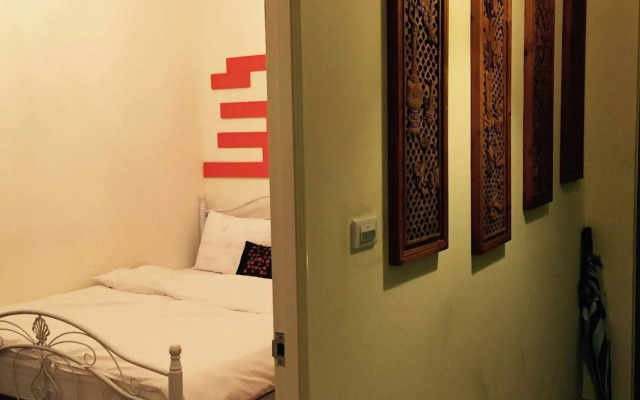 Huei Shiung Hostel