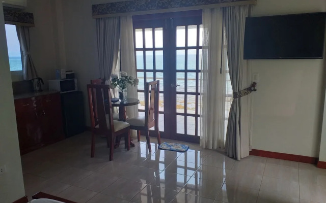 Ocean Breeze Resort