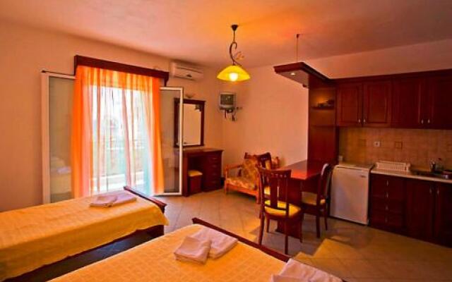 Sideris Lambros Rooms
