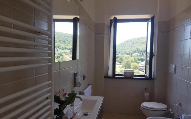 GLI ALBERI apartment with view