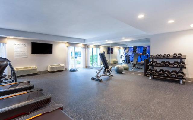 Holiday Inn Express Clearwater East - Icot Center by IHG