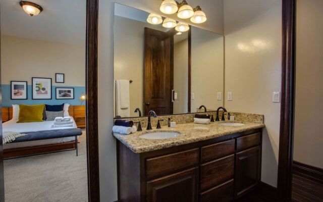 Stunning 5br/3.5ba House in La Jolla