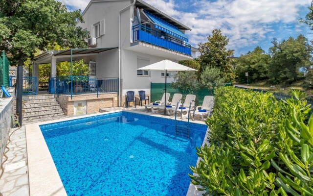 Beautiful Home in Jadranovo With Wifi and 3 Bedrooms