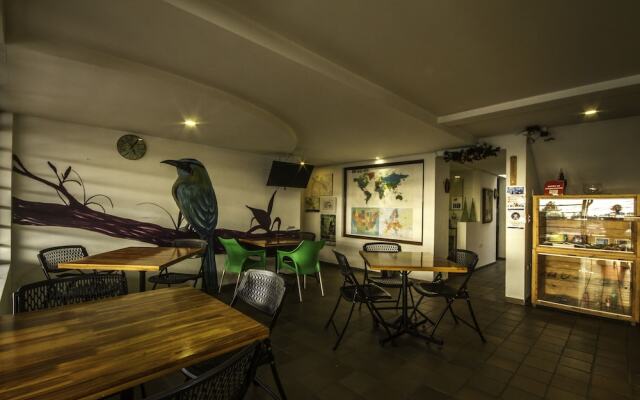 Hostal De La 57 - Hostel