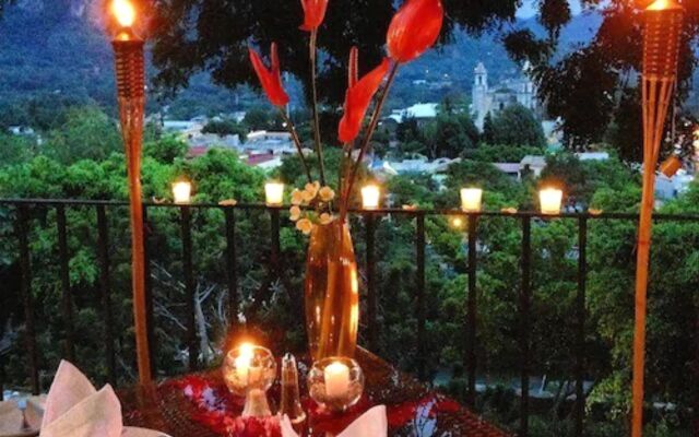 Posada del Tepozteco - Hotel & Gallery
