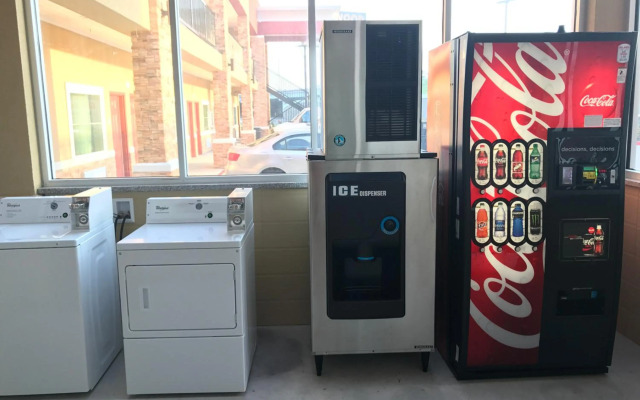 Econo Lodge Inn & Suites Houston Willowbrook