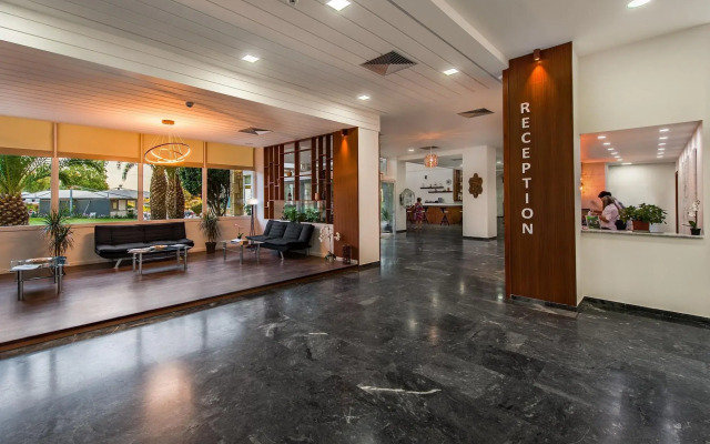 Evia Riviera Resort