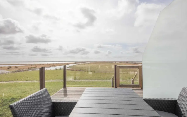 Exklusive Wohnung auf dem Deich an der Nordsee