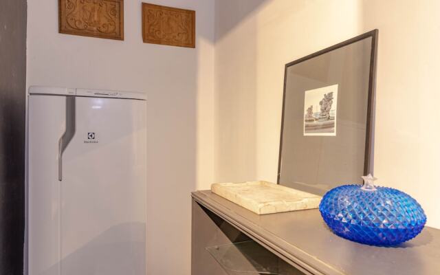 RV02 Quarto e Sala Finamente Decorado