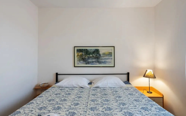 Homely Apartment in Genova With Sea Nearby