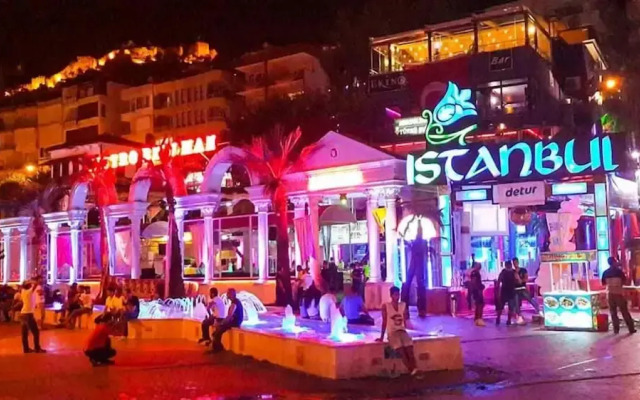 Seker Beach Apart Hotel