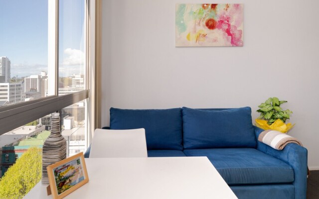 Cozy 2 Bedroom Apartment in CBD