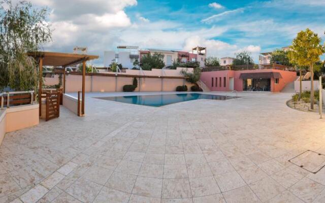 Likehome Amathusa Coastal Heights Holiday Accommodation
