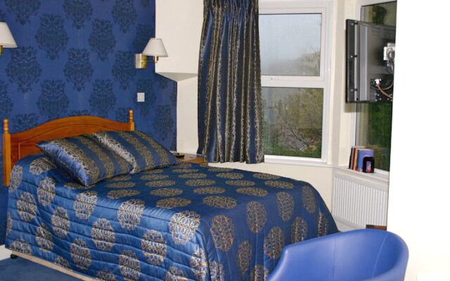 Five Rise Locks Hotel