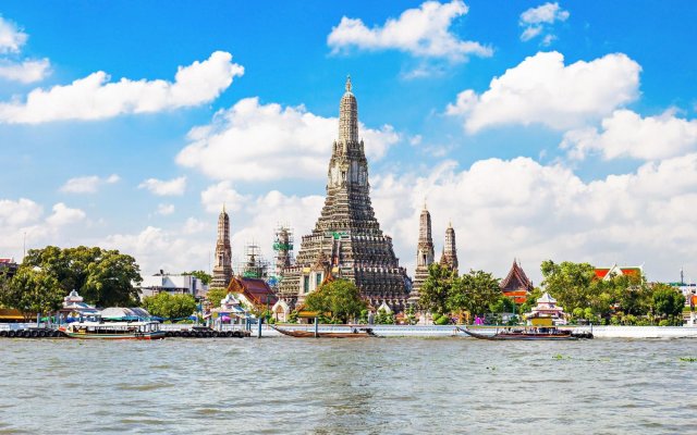 Bangkok River Loka