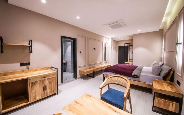 Hotel Raghav Vilas