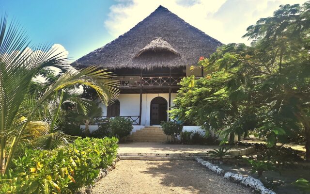 Moonshine Villa