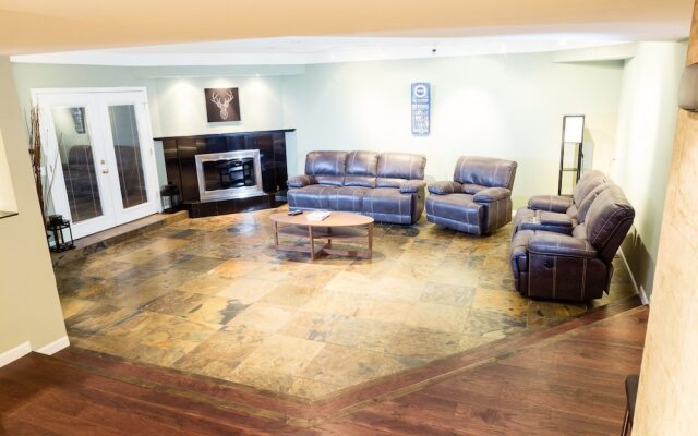 Scottsdale Luxury Home (2BR)