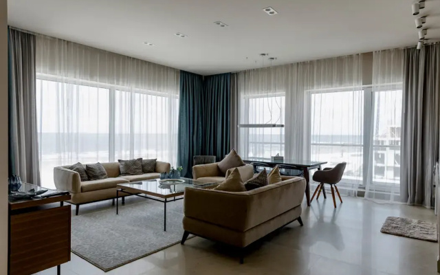 Sea Breeze Resort (Си Бриз Резорт)