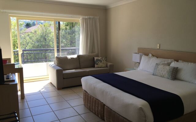 Terrigal Sails Serviced Apartments