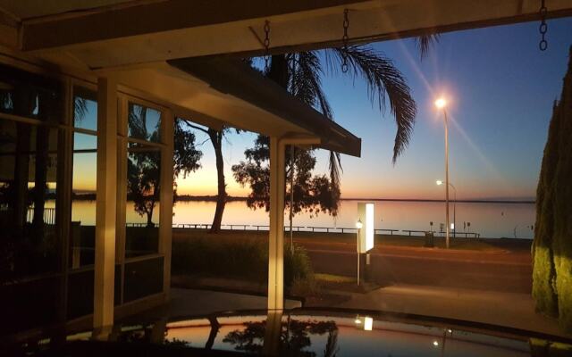 Barmera Lake Resort Motel