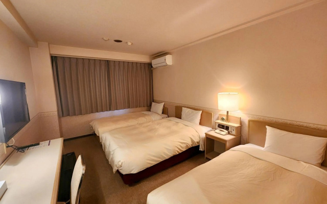 Crown Hills Kanazawa – Guest Rooms – Kanazawa