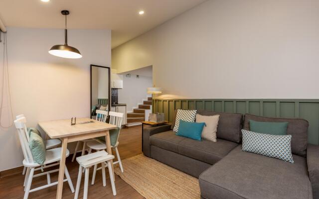 Feel Porto Wine Essence V