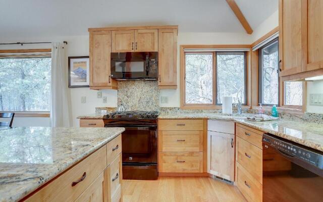 7 Cedar-Forest Views-3BR/2BA