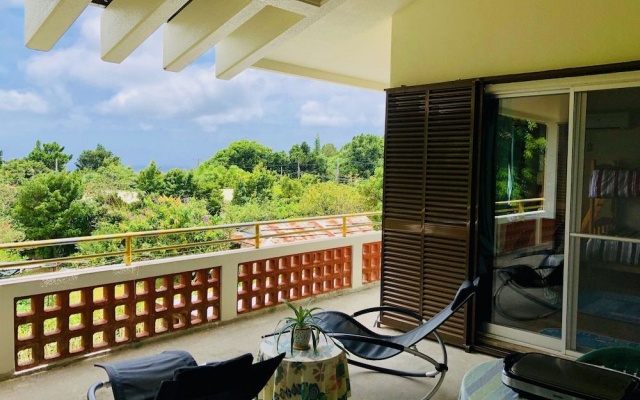Tom and Rimi's – Balcony – Kumejima