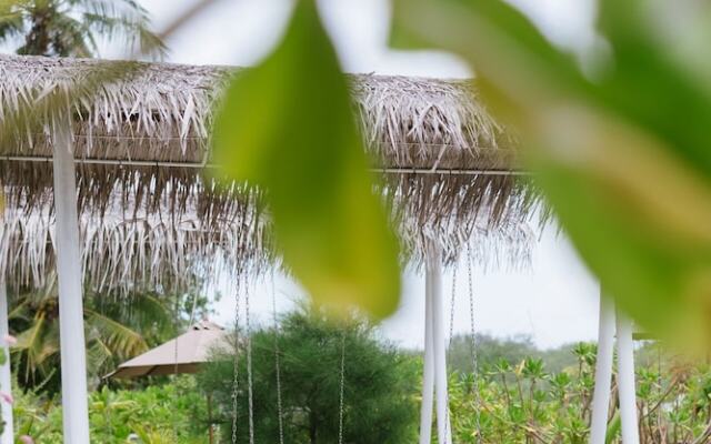 Reef Edge Thulusdhoo