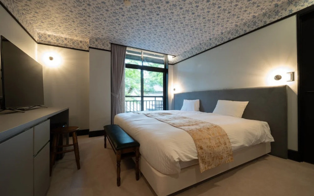 LONGINGHOUSE Kyukaruizawa Suwanomori