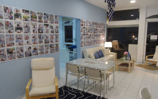 Seafront Studios & Apartments