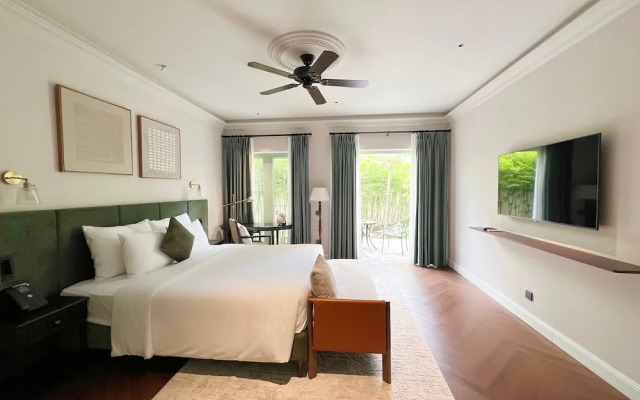 President Maison Signature by M Village