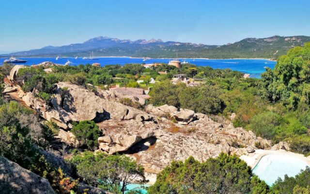 Roccia di Volpe Capriccioli