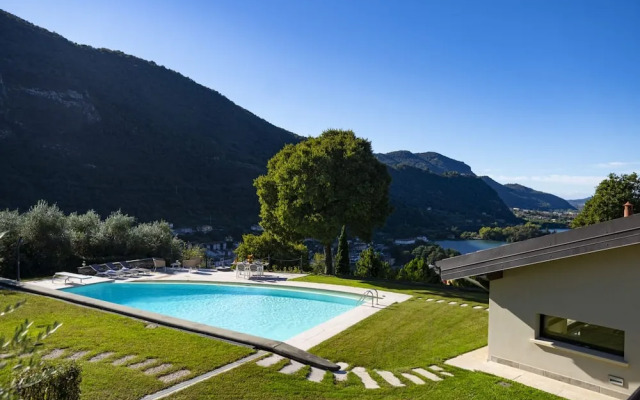 Villa Anna Lake View