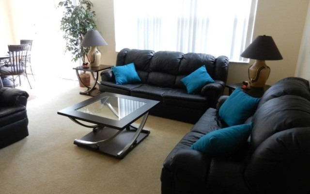 Windwood Bay-Mickey's Safari Adventure House