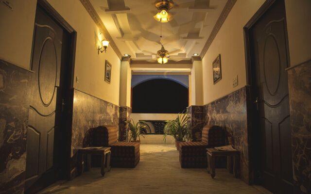 Hotel Meenakshi Udaipur