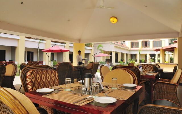 Le ROI Corbett Resort