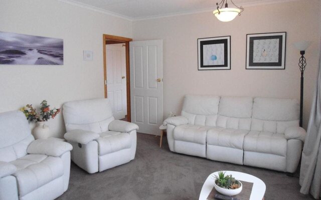 Ashwood Apartments