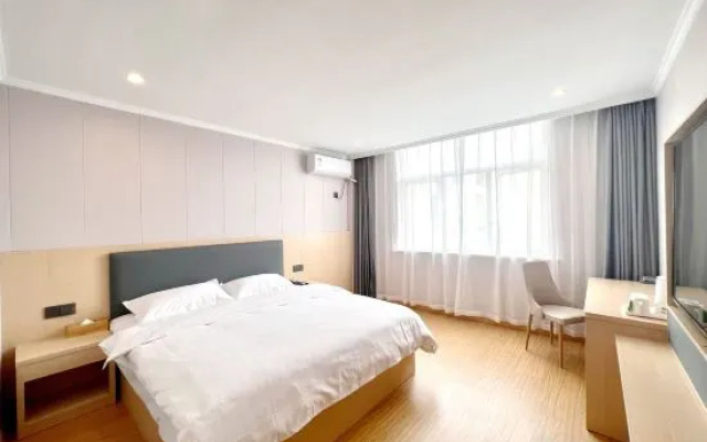 Ruit Hotel (Baixian Square Polka Branch) – Guest Rooms – Wuhu