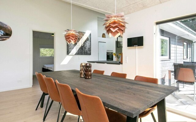 8 Person Holiday Home in Bindslev