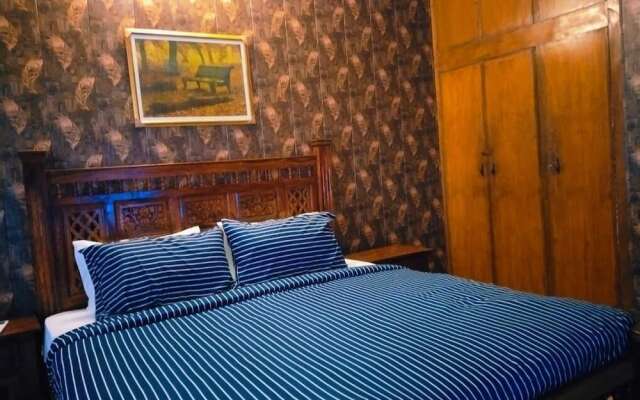 The Life Style Lodges