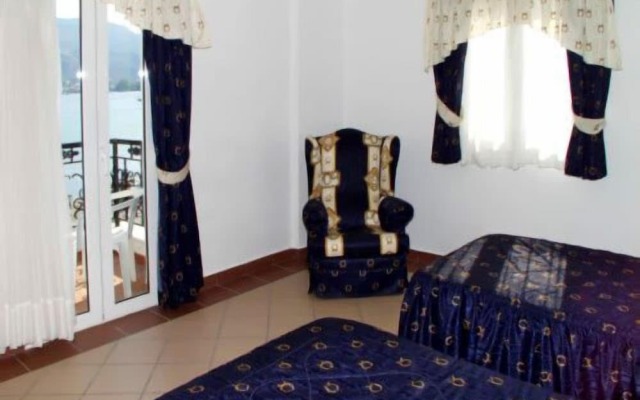 Kalimera studios & apartments