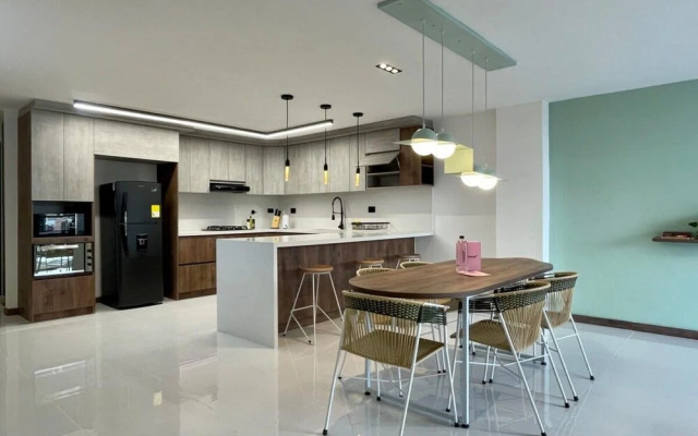 w Stunning 3BR With Terrace in Laureles