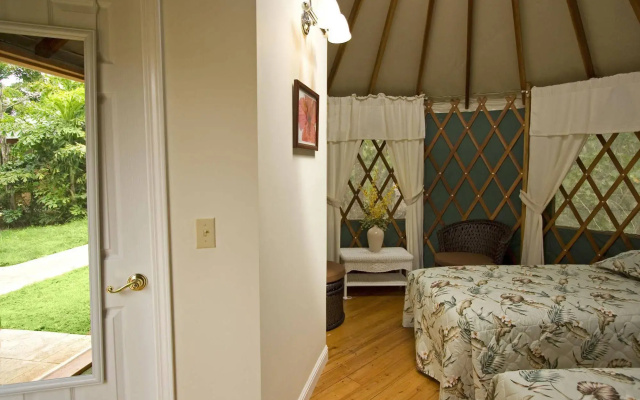 Hawaii Island Retreat