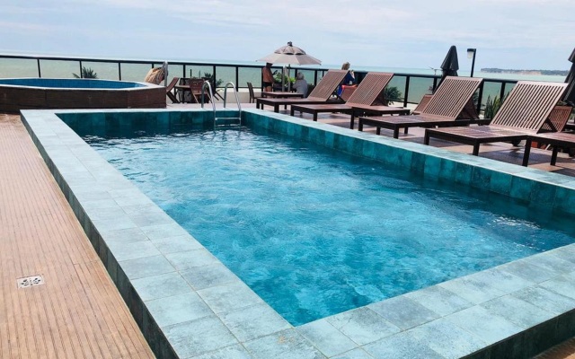 Atlântico Praia Hotel