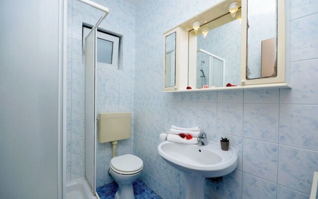 Apartments Beachwalk Heaven