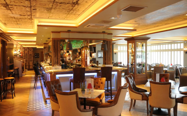 The Busby Hotel